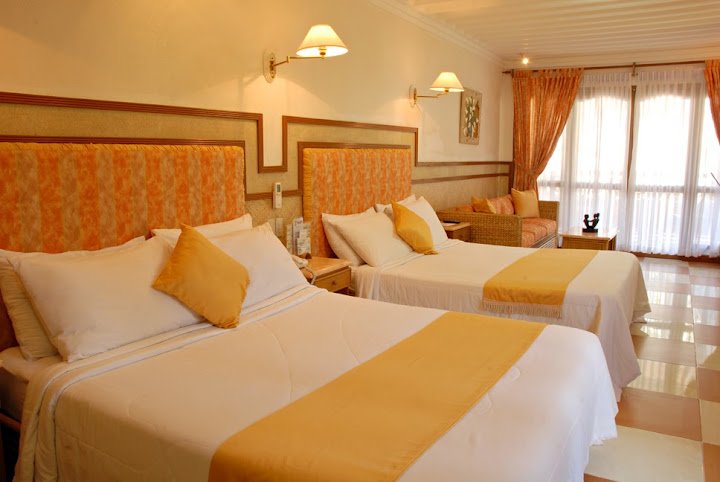 Premier Room